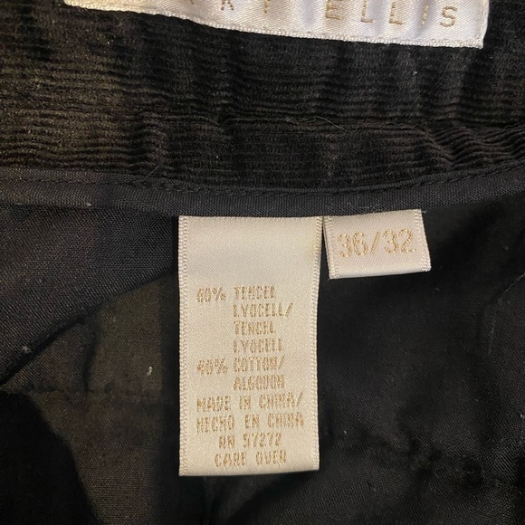 Perry Ellis men's size 36W/32L Black flat front modern fit corduroy pants - Picture 5 of 6